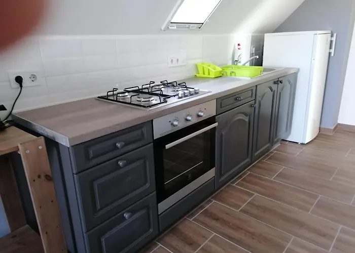 Csaladbarat דירה *