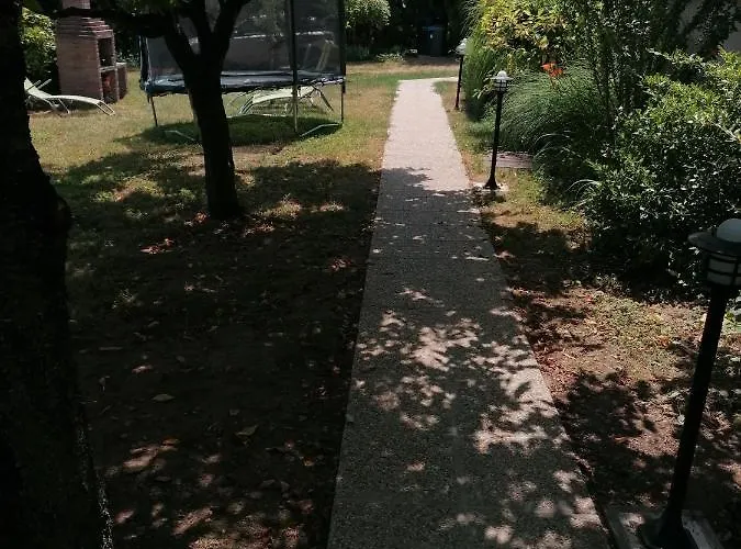 Csaladbarat דירה