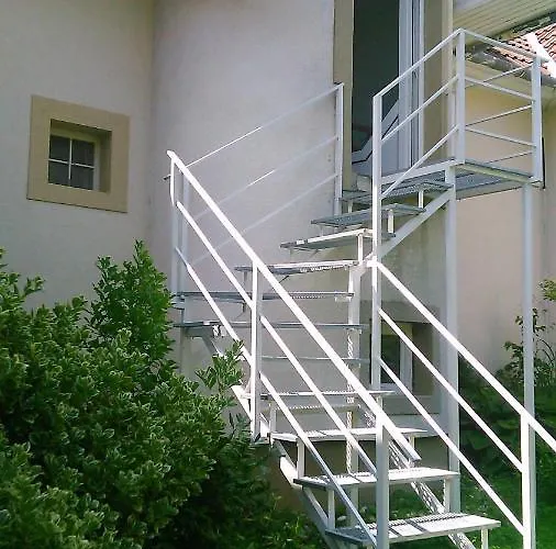 דירה Csaladbarat